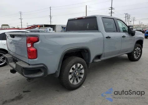 2025 Chevrolet Silverado K2500 Custom from USA, damaged, VIN 2GC4KME7XS1122705